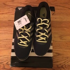 Brand new Adidas Duramo 6 W, size 9.5 sneakers.