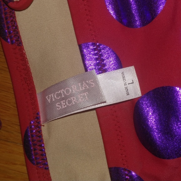 Victoria secret bikini - Picture 2 of 2