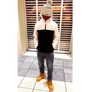 Meet your Posher, Jonathan