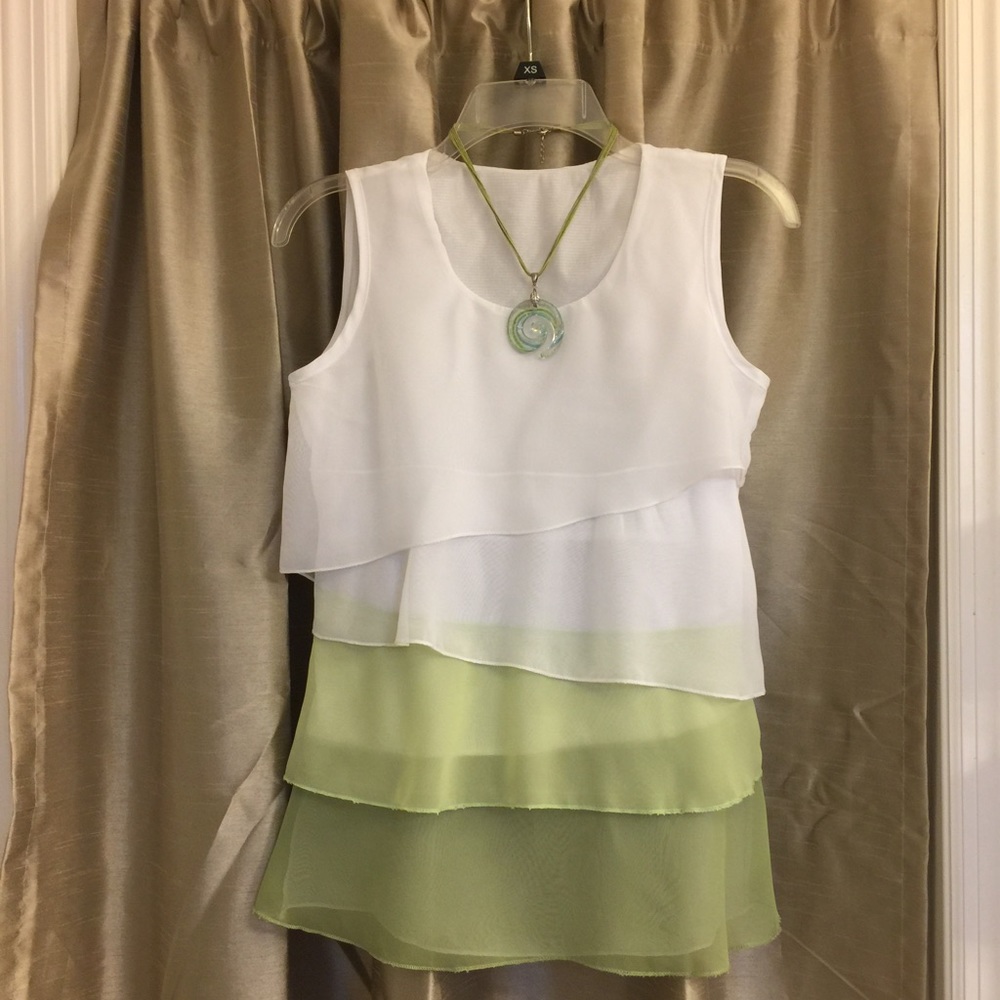 Pretty layered blouse 👚