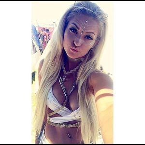 Meet your Posher, Reese