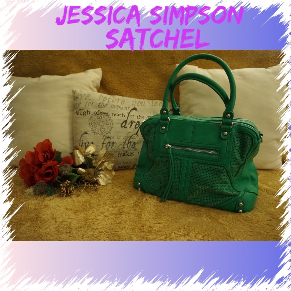 Green Jessica Simpson satchel