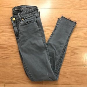 NWOT A&F Green Skinny Ankle Jeans