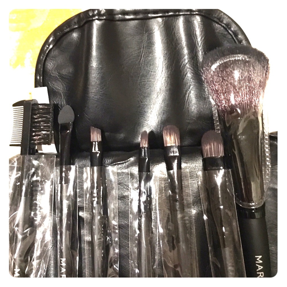 Marciano Make Up Brush Set