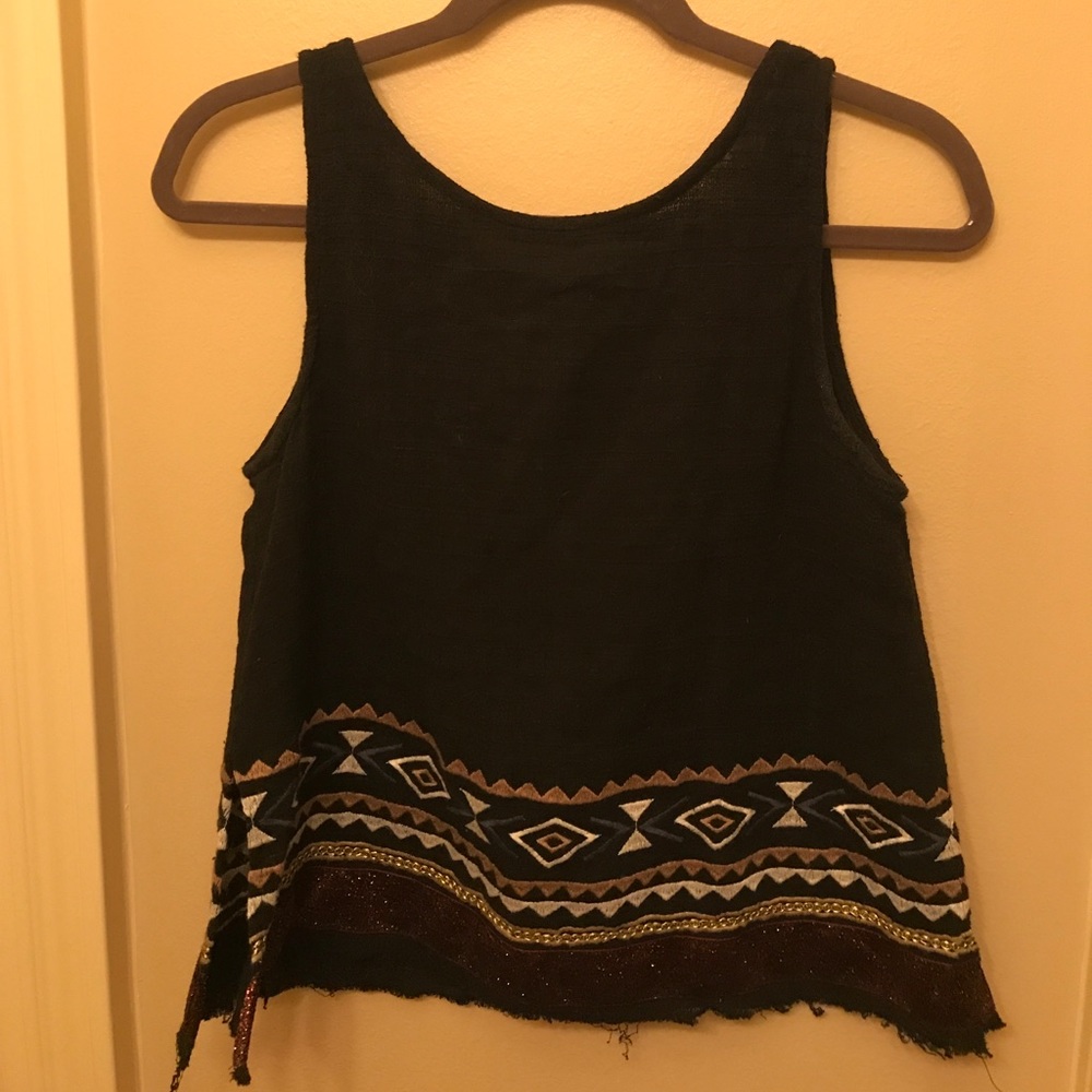 pattern tank with open back