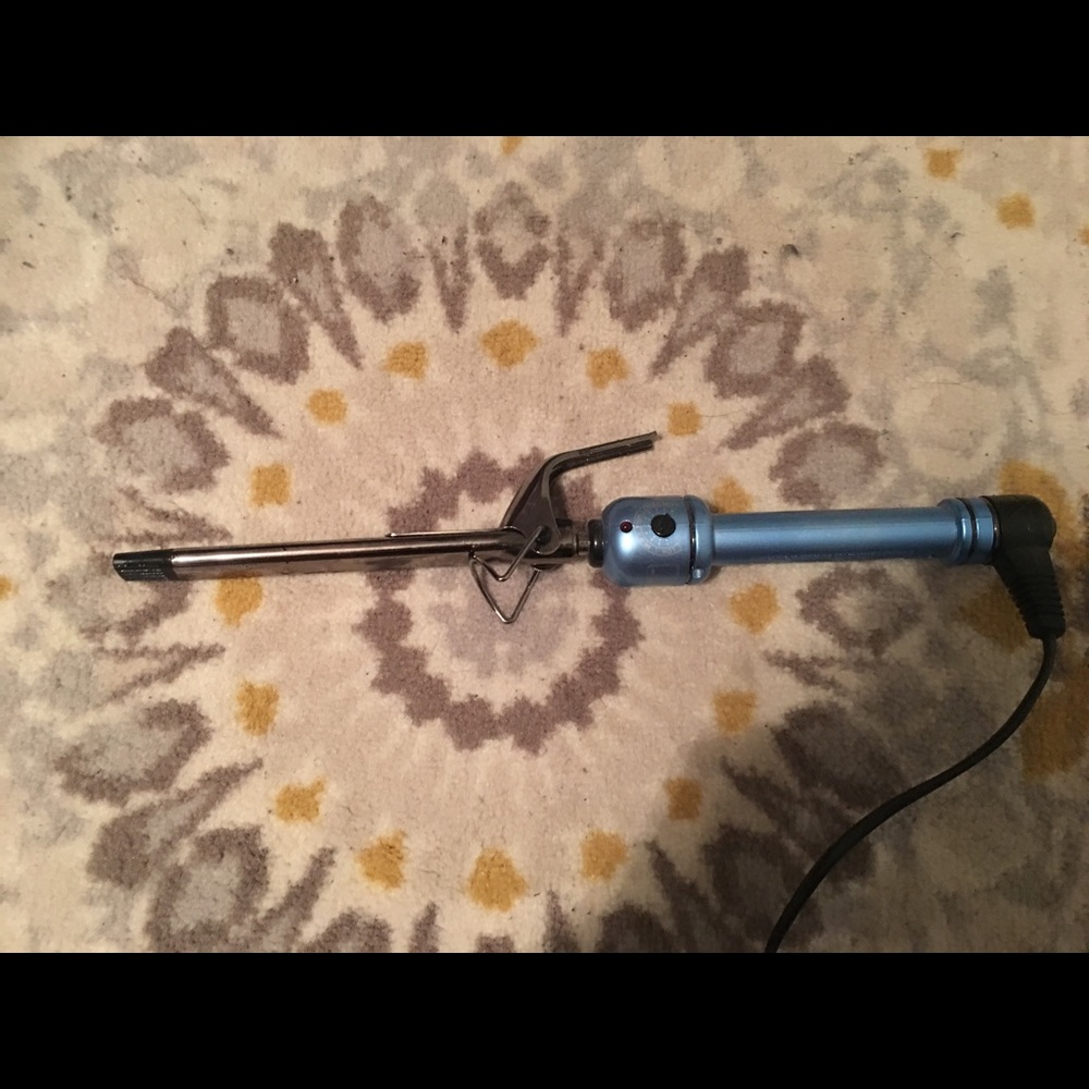 Hot tools ribbon curler