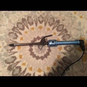 Hot tools ribbon curler