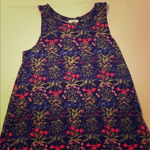 Old navy floral tank