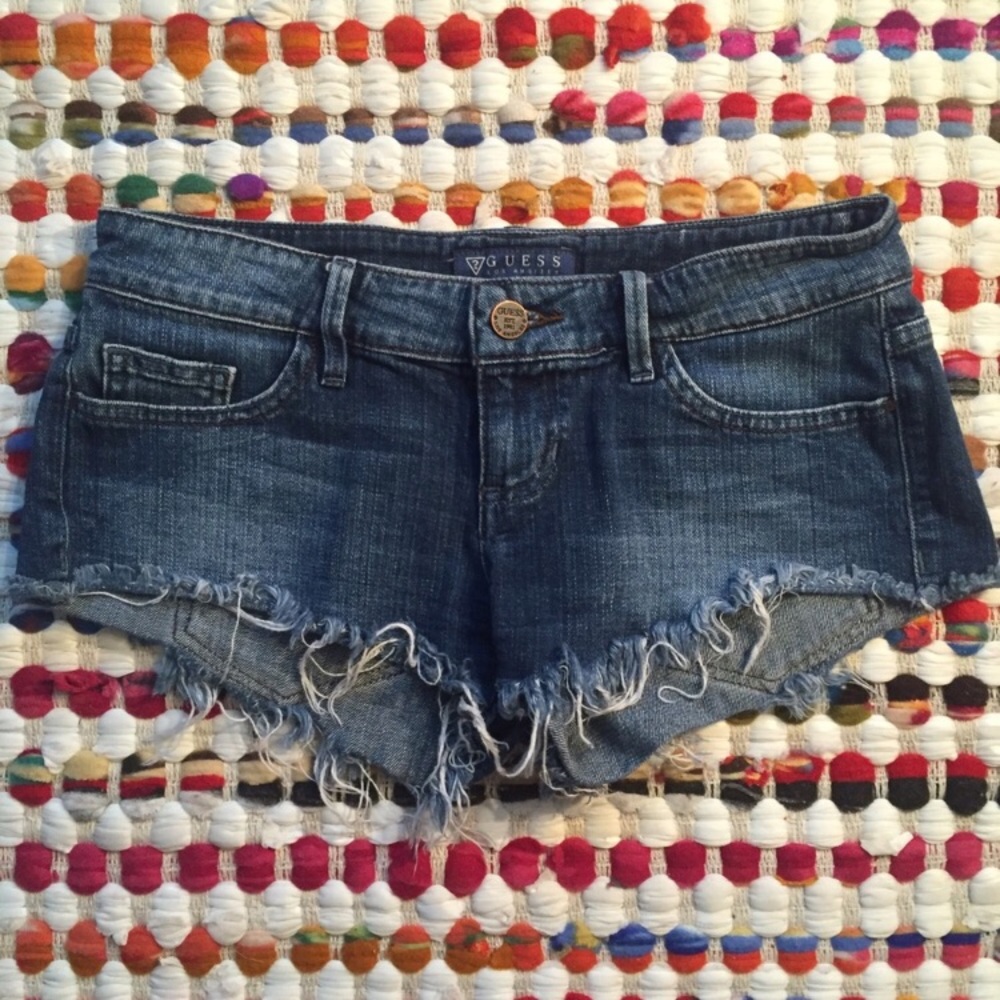 Guess denim cut off shorts size 25in