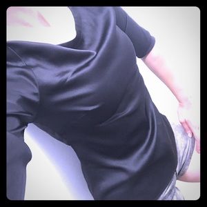 Banana Republic silky black top 🌶 satin so soft