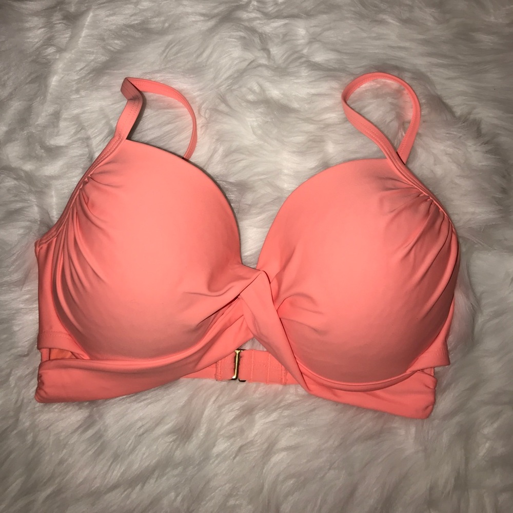 Peekaboo sides bikini top