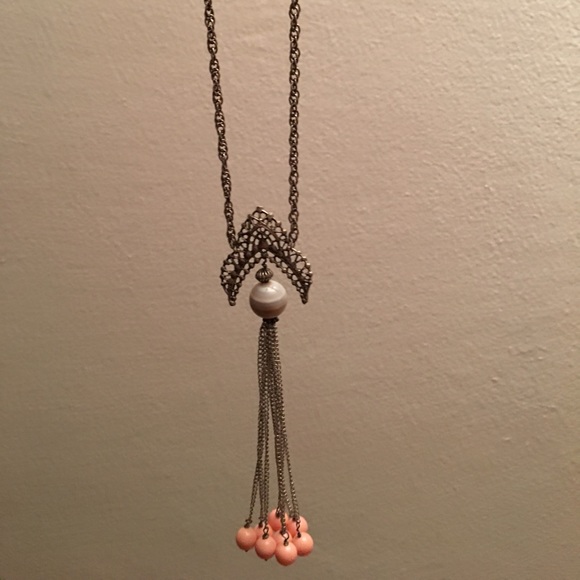 Long necklace - Picture 2 of 2