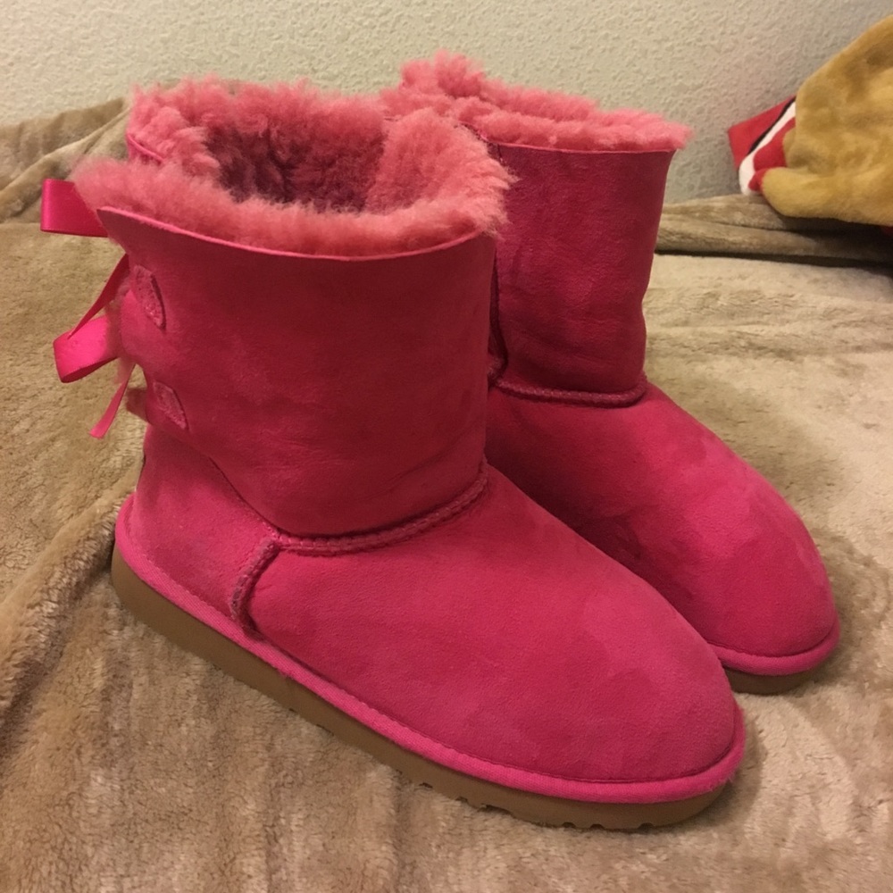 Pink Ugg boots with bows ๐ - Picture 1 of 8