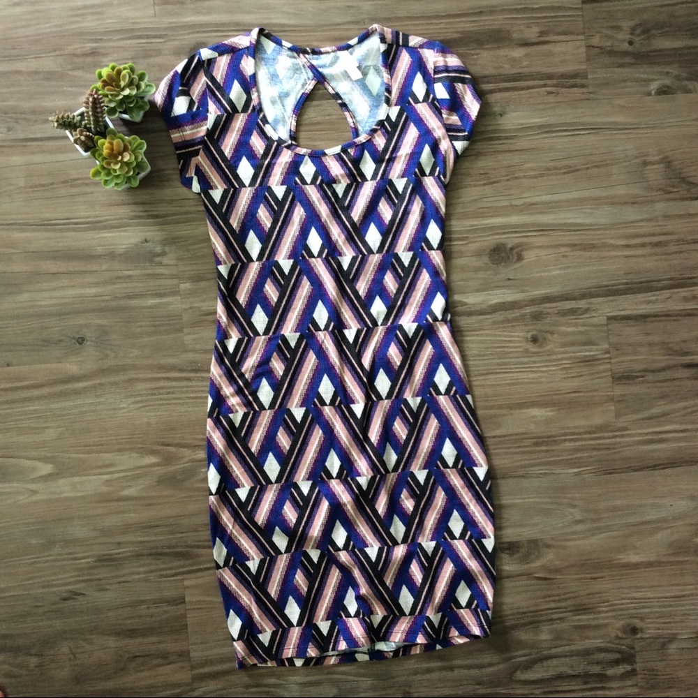 💕NWOT Geometric Print Dress💕 - Picture 6 of 7