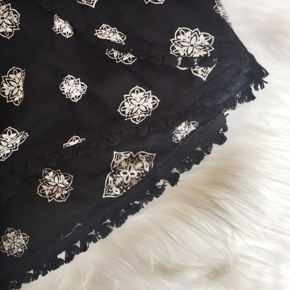 Cute Comfy Bohemian Boho Chic Shorts - Picture 2 of 5