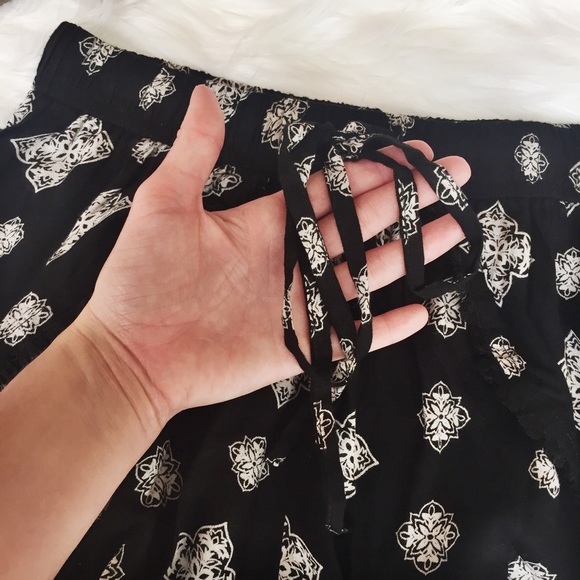 Cute Comfy Bohemian Boho Chic Shorts - Picture 3 of 5