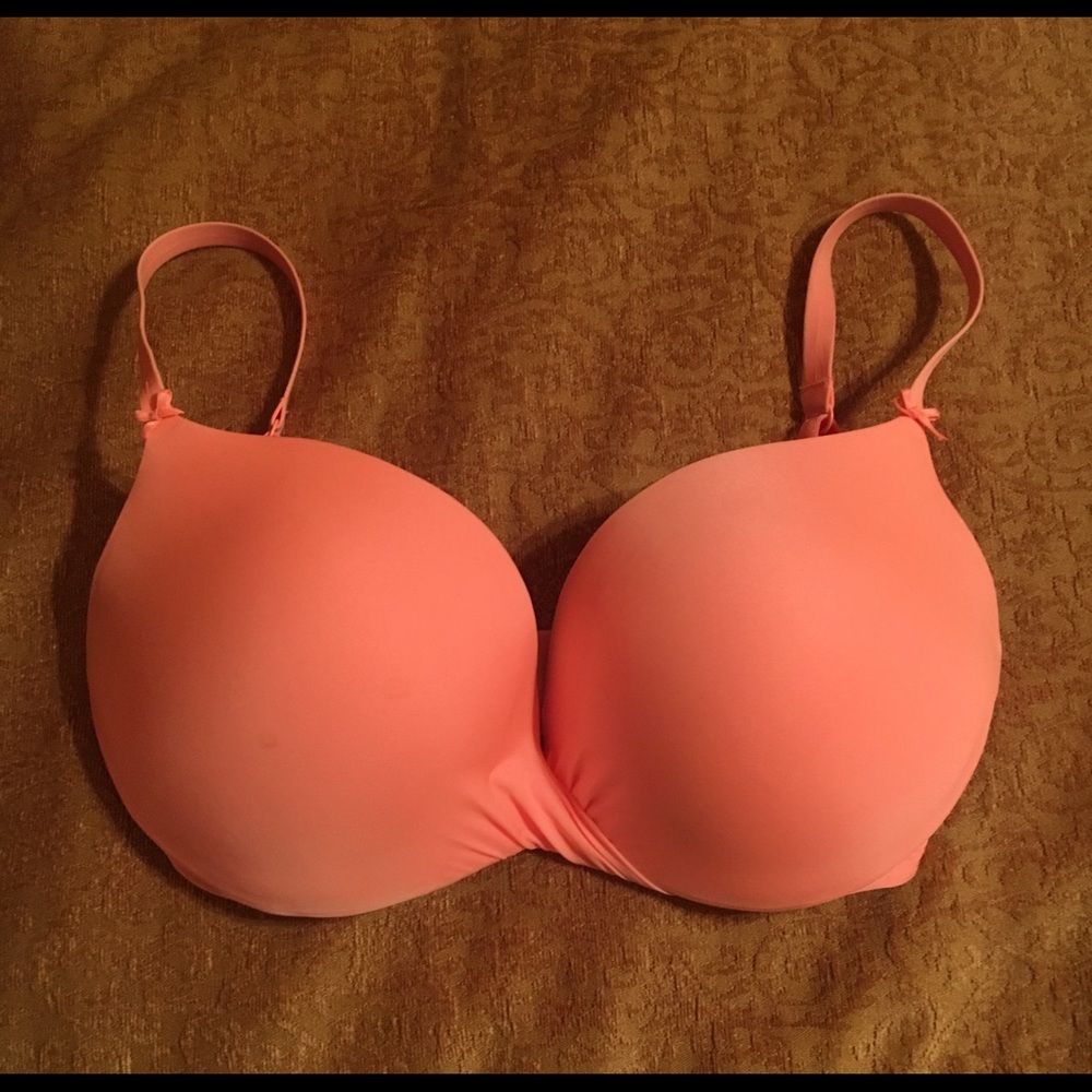 Victoria Secret Plunge Bra