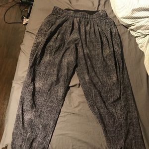 Lulu lemon jogger pants