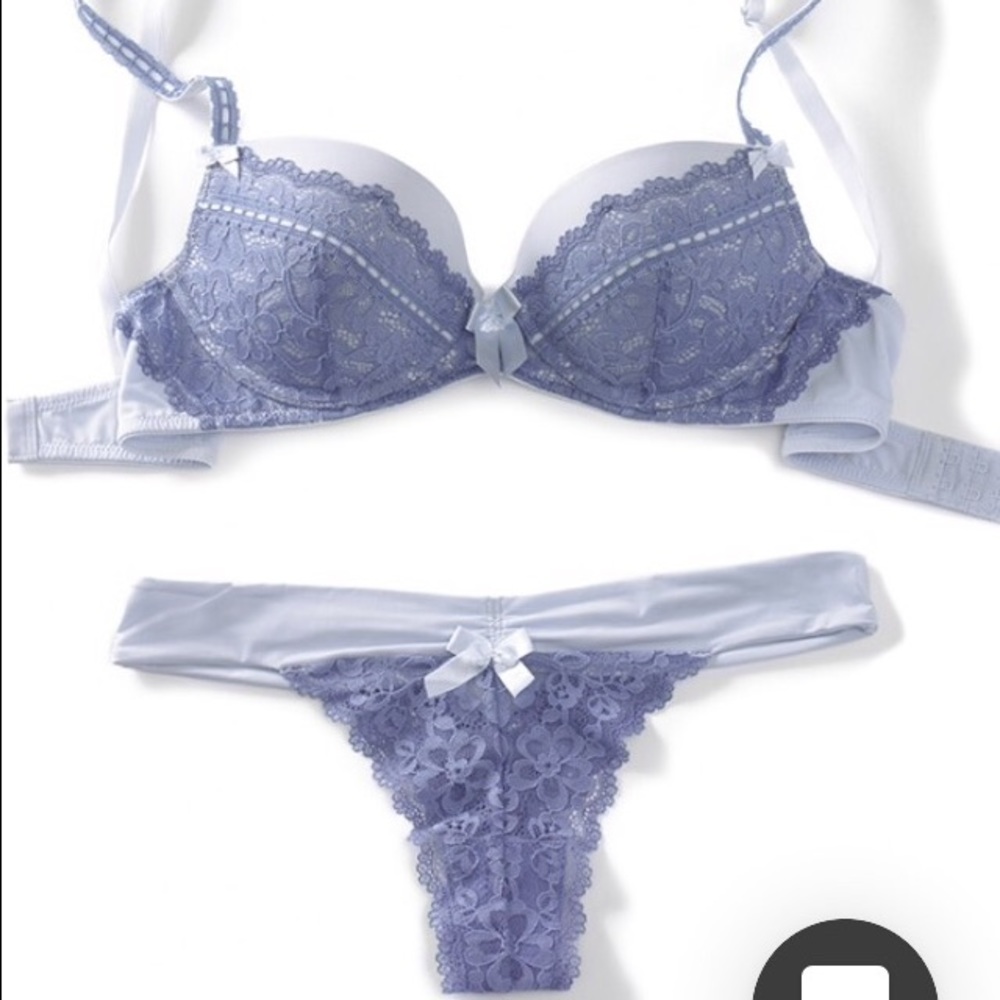 Adore Me Set