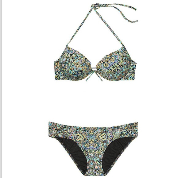 🆕😍 Victoria's Secret swim suit bikini set