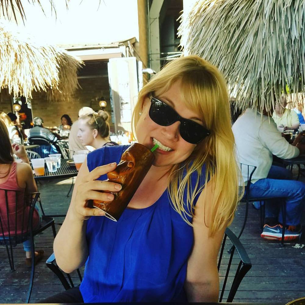 Meet your Posher, Laura