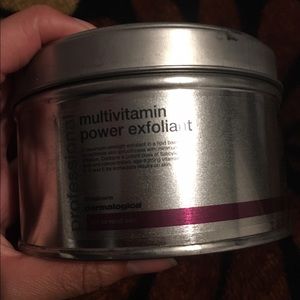 Dermalogical Multivitamin power exfoliant
