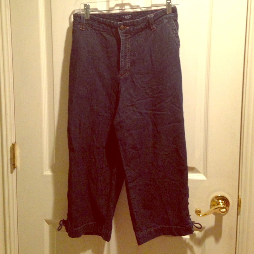 Petite Capri jeans