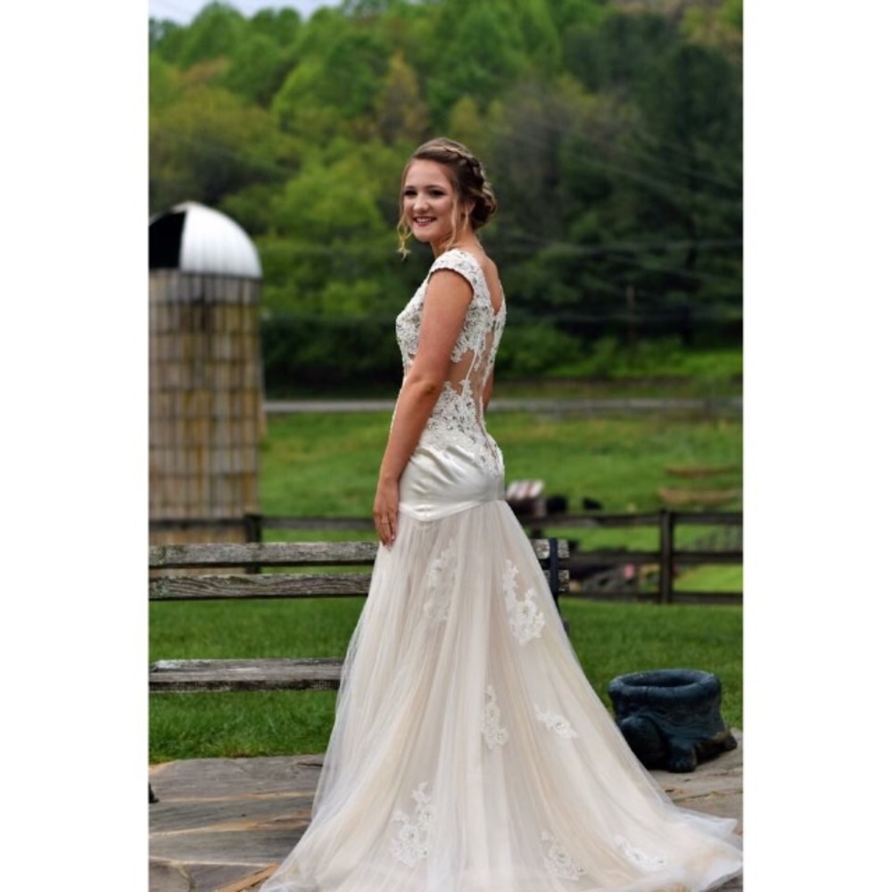 Gorgeous Sherri Hill dress💃🏼