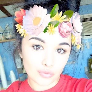 Meet your Posher, Abbie