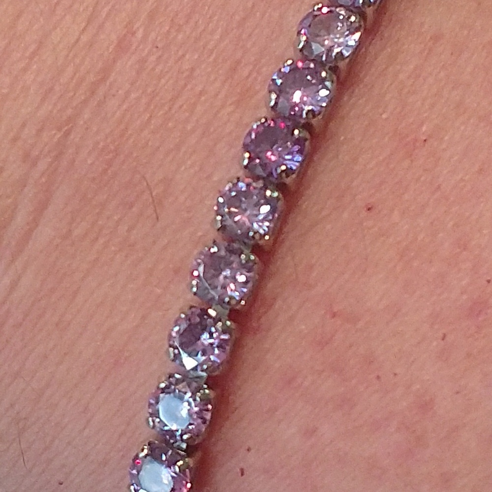 An Ametyst Tennis Bracelet NWOT