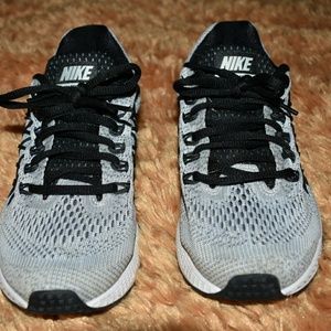 NIKE ZOOM PEGASUS 32