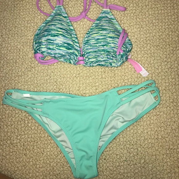 Victoria secret top and bottoms! Both size XS! - Picture 2 of 4