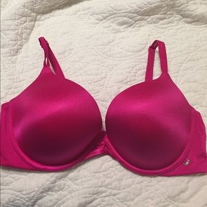 Victoria's Secret Very Sexy push-up 38D