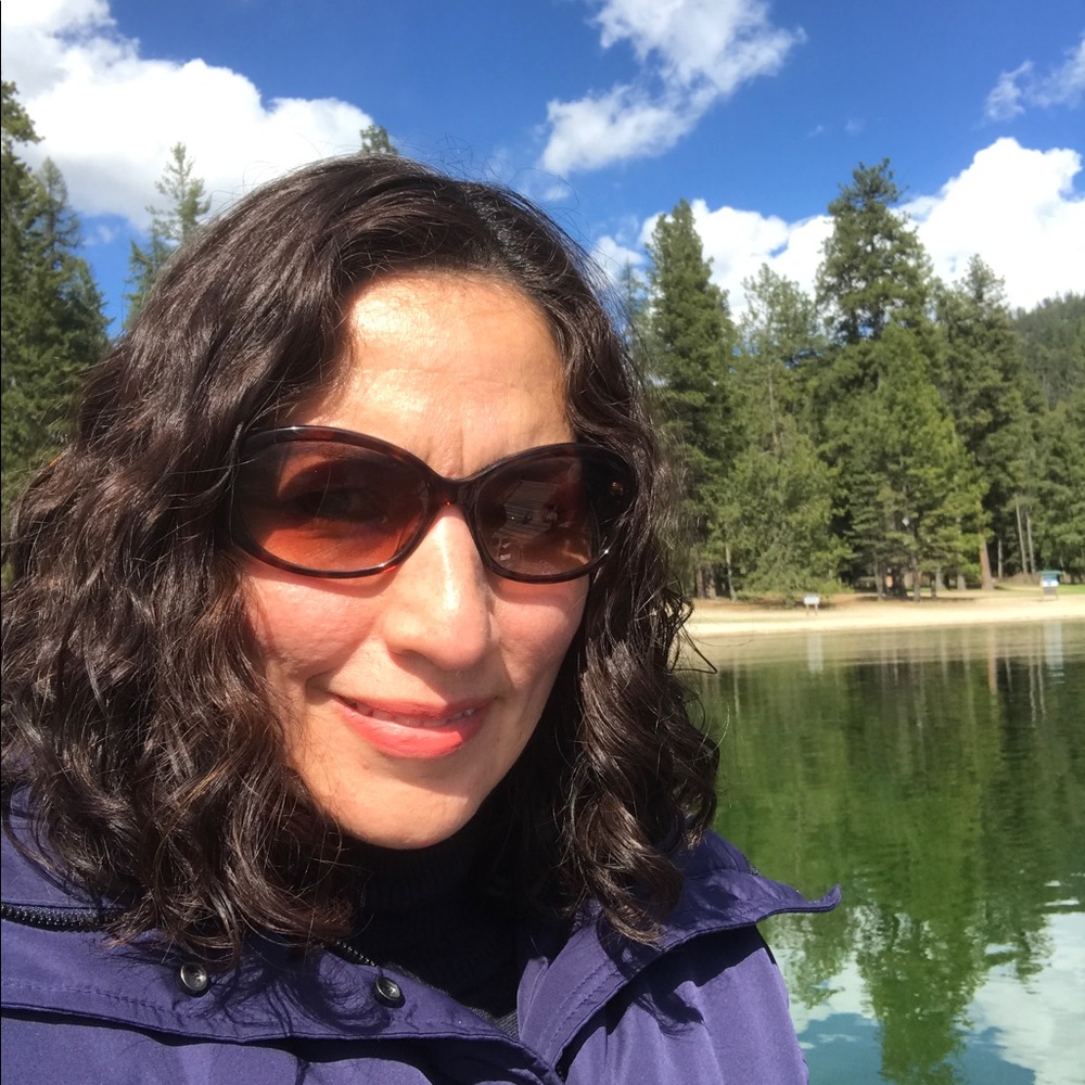 Meet your Posher, Miriam