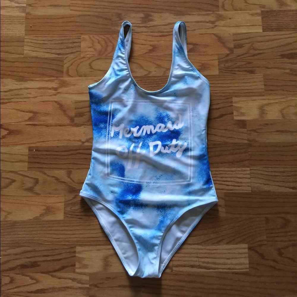 1🔥🔥Mermaid blue one piece swim suit .