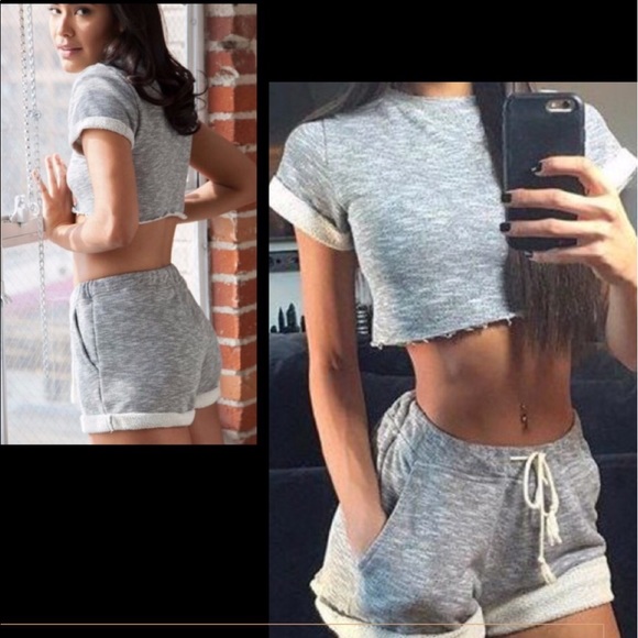 Madison Gray Two Piece Athletic Set☃️ Sale - Picture 2 of 4