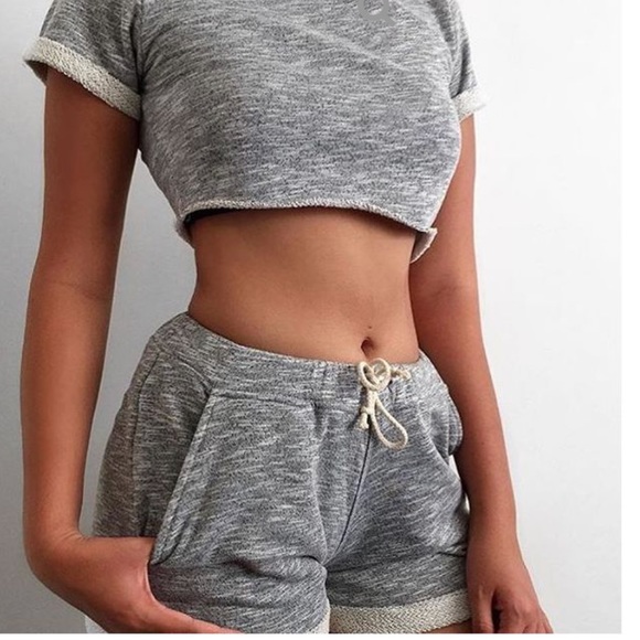 Madison Gray Two Piece Athletic Set☃️ Sale - Picture 3 of 4