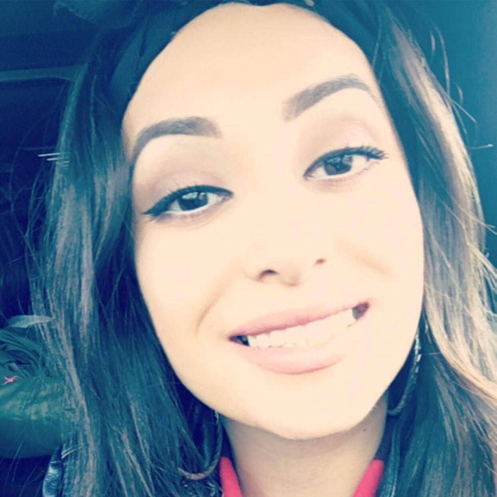 Meet your Posher, Carmen