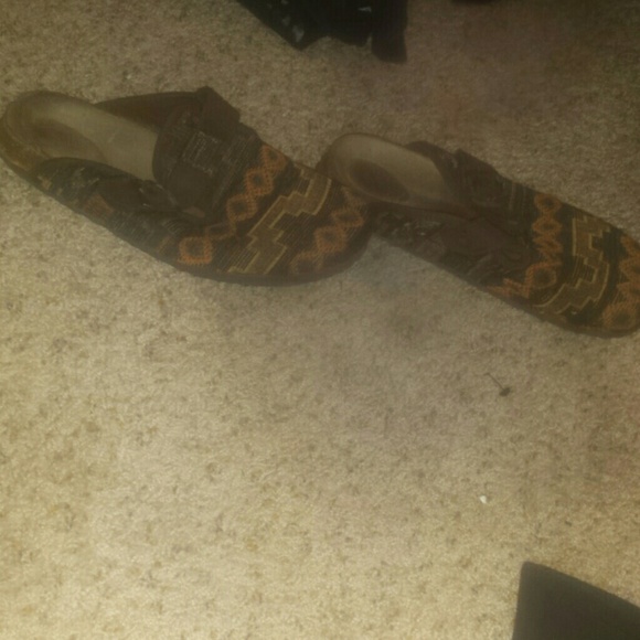 Boho - Picture 2 of 3