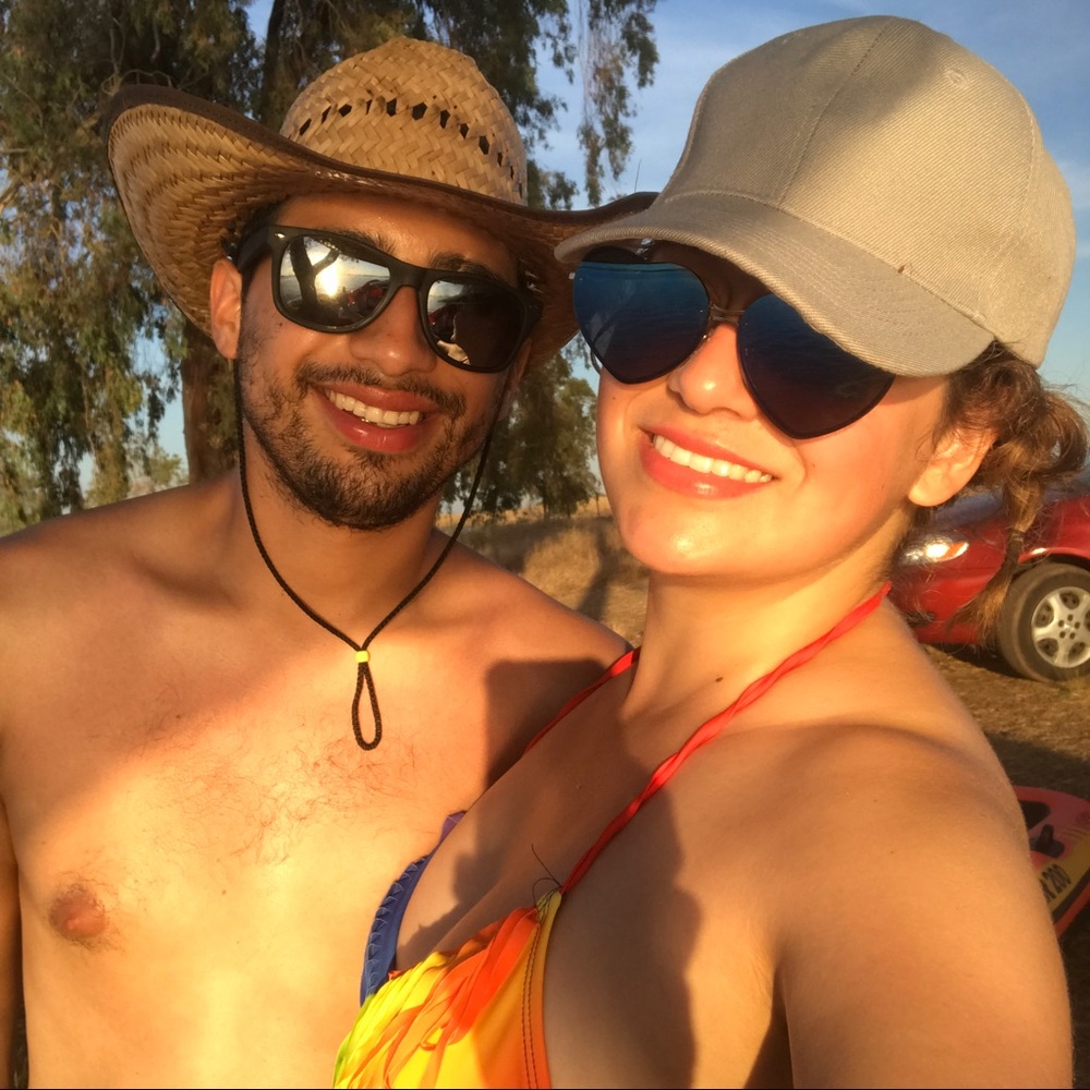 Meet your Posher, Annakaren