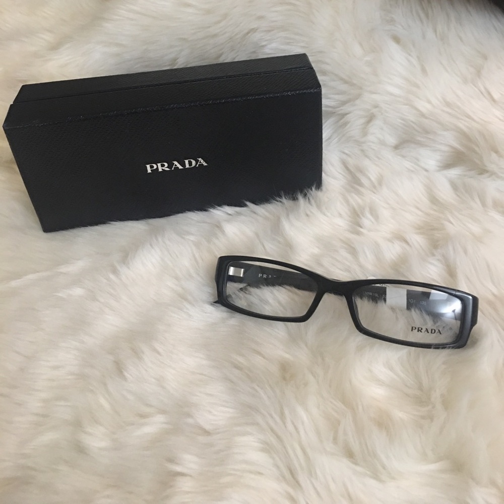 Prada frames