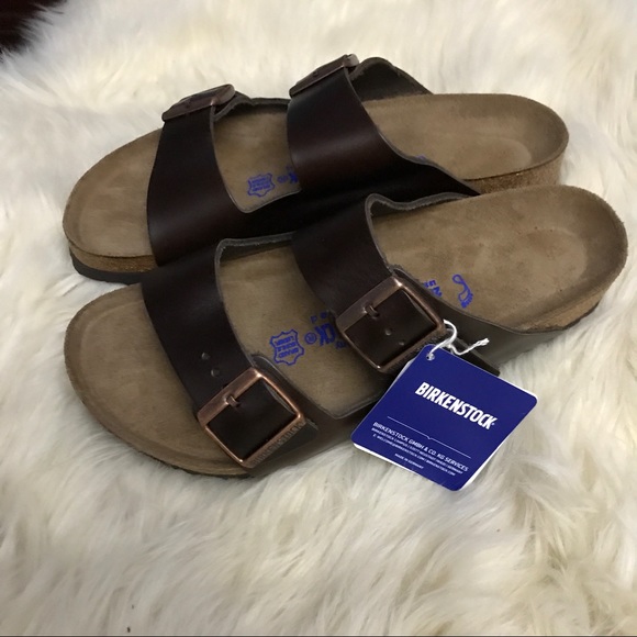 Birkenstock Shoes - NIB Birkenstock brown leather softbed Arizona