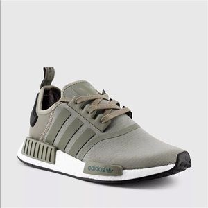 Meet your Posher, Isaac