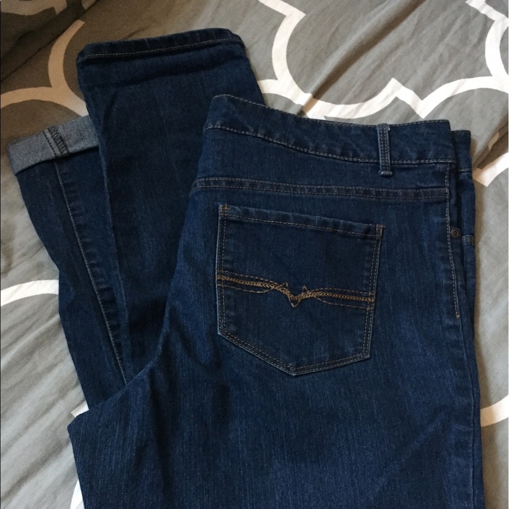 Faded Flory skinny jeans size 18