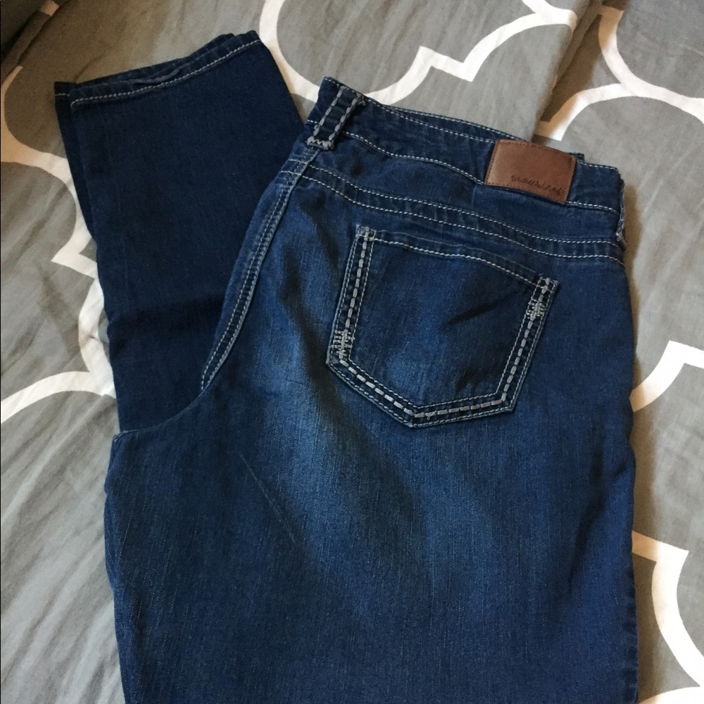 Maurice's medium wash jeggings size 18