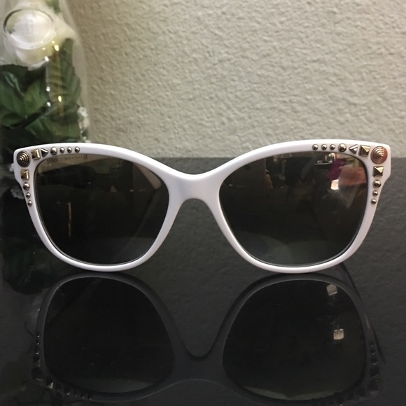 Versace sunglasses main image 5