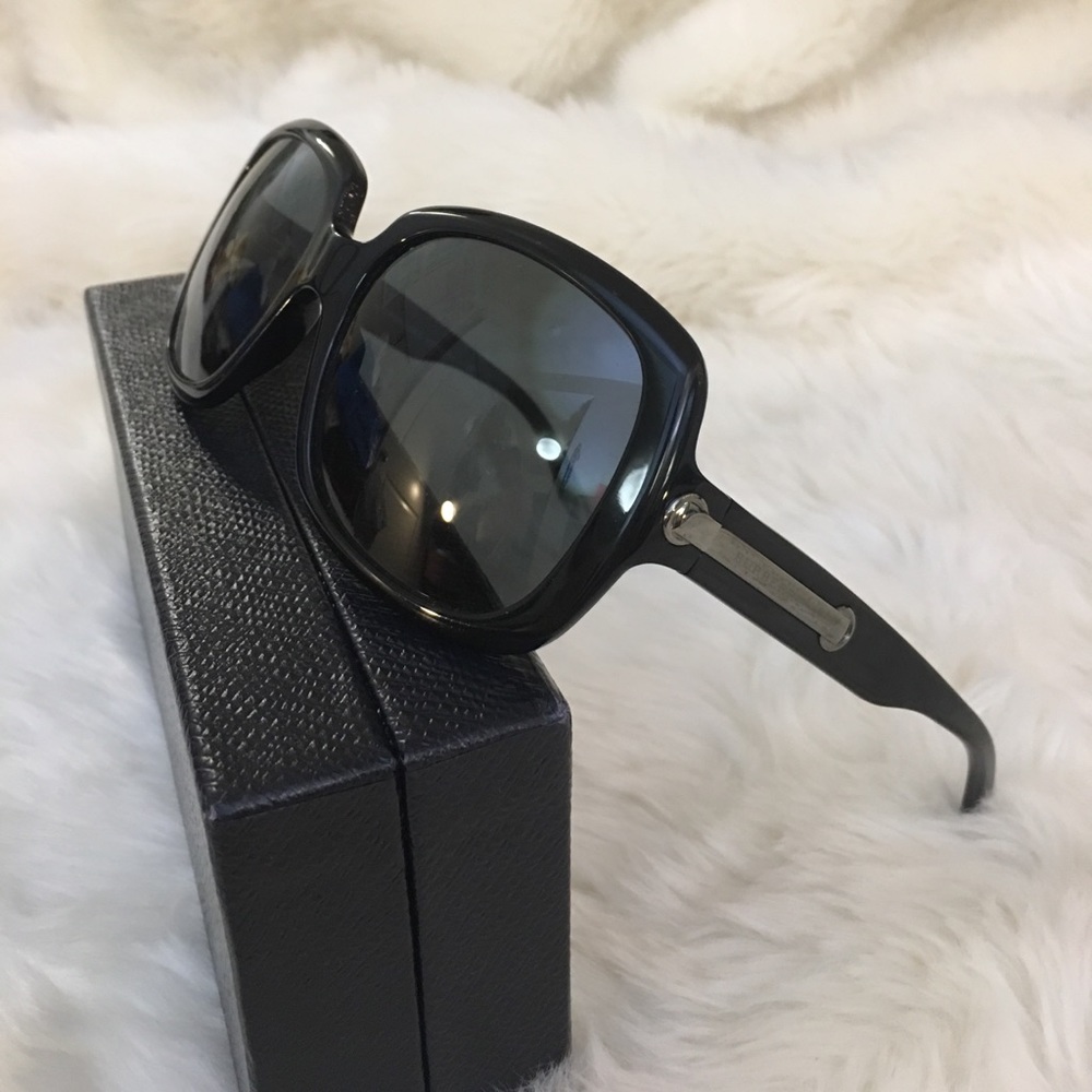 Burberry sunglasses