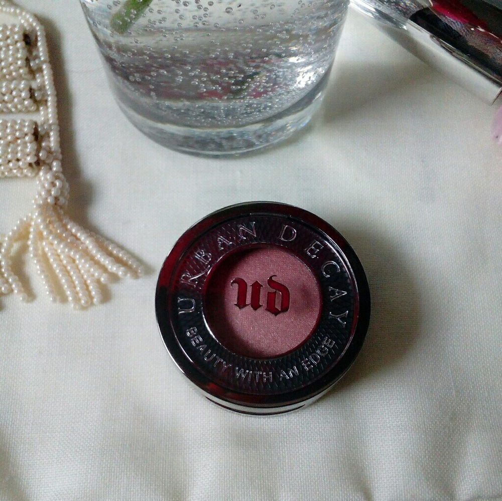 URBAN DECAY Pink Eyeshadow Scratch NEW UNUSED