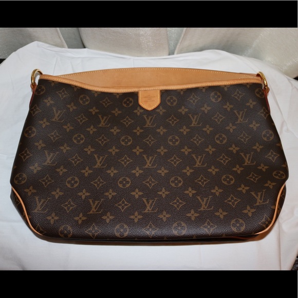 Louis Vuitton Handbags - Louis Vuitton Delightful MM (Like New Condition)