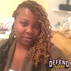 Meet your Posher, Latonia